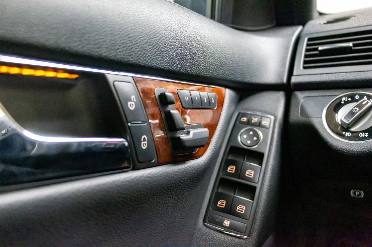 2010 Mercedes-Benz C-350 4Matic Leather Roof Nav BCam Red Deer AB