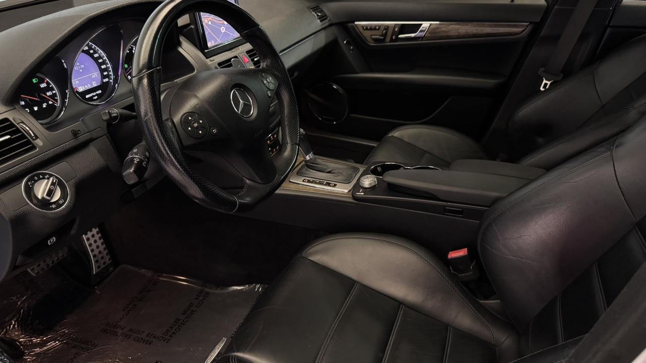 2010 Mercedes-Benz C-Class C 63 AMG