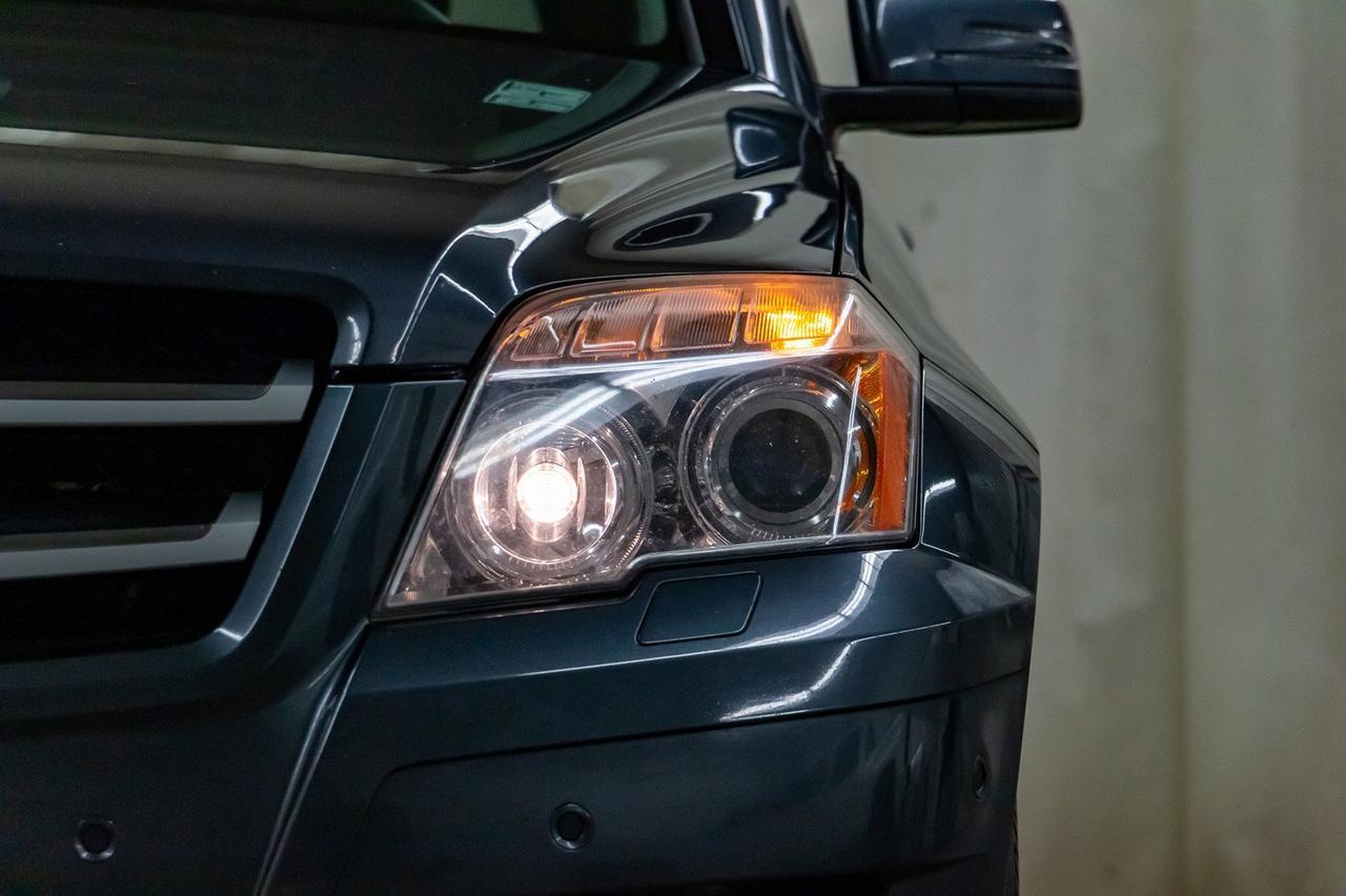 2010 Mercedes-Benz GLK 350 4Matic Leather Roof Red Deer AB