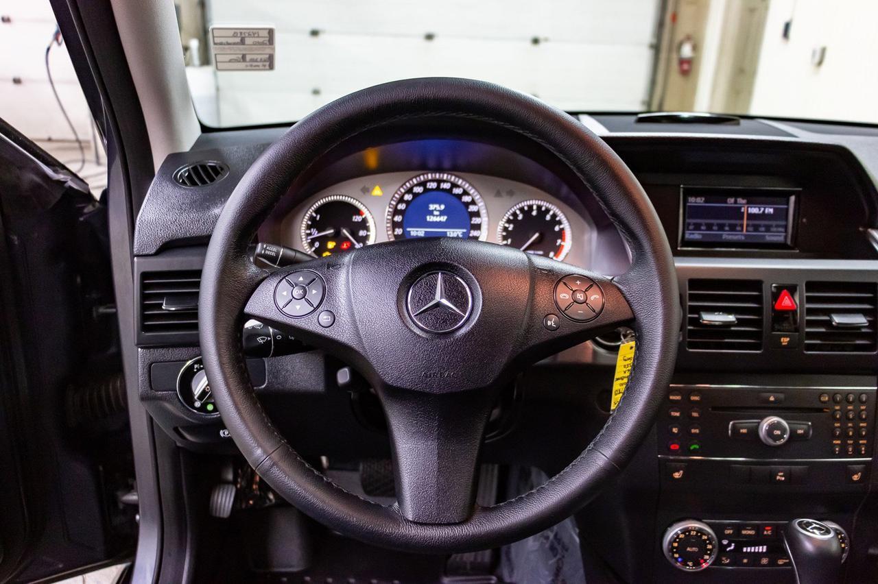 2010 Mercedes-Benz GLK 350 4Matic Leather Roof Red Deer AB