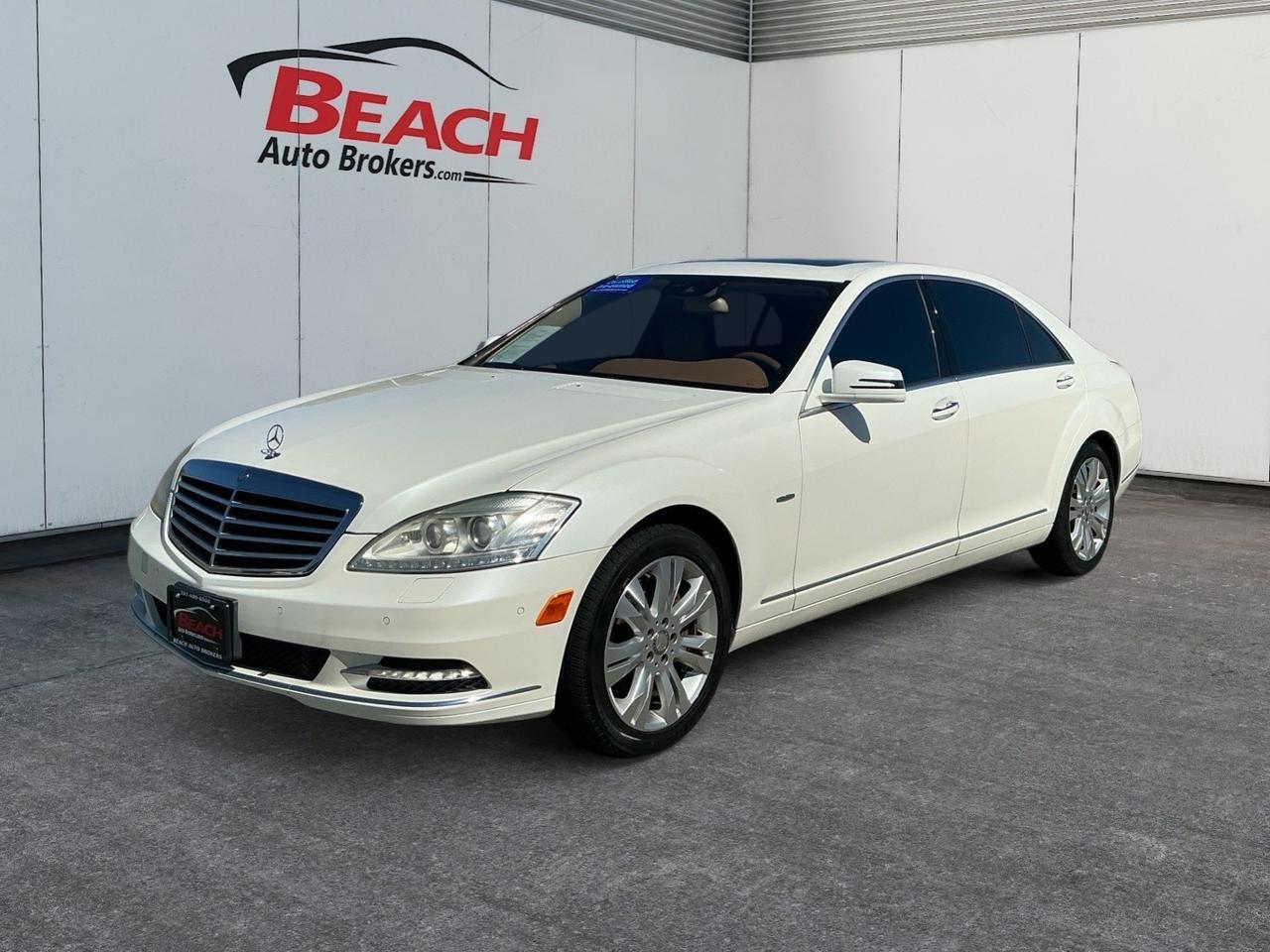2010 Mercedes-Benz S-Class S 400 Hybrid, HEATED/VENTILATED SEATS, SUNROOF, HARMAN/KARDON SPEAKERS, BLUETOOTH, BACKUP CAMERA, POWER MIRRORS, ALL WEATHER FLOOR MATS, CLEAN CARFAX, LOW MILES!