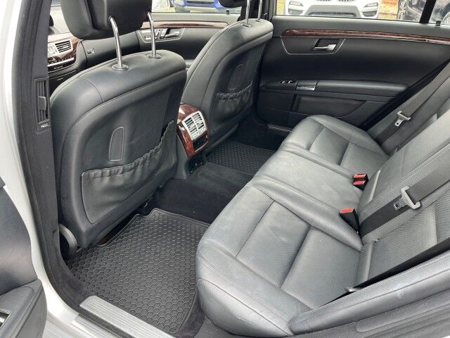 2010 Mercedes Benz S 450 550 4MATIC photo 16