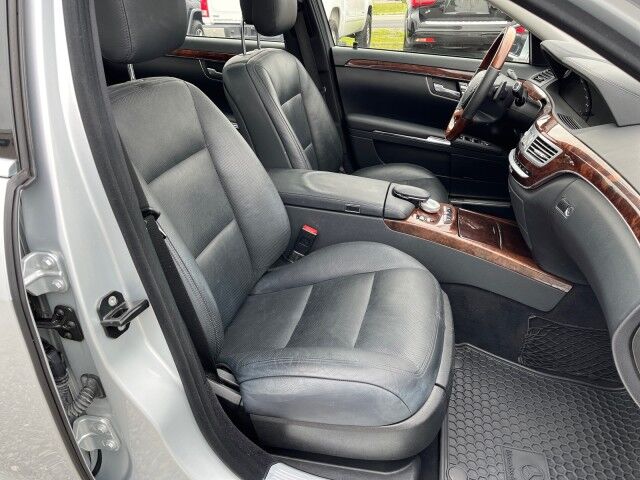 2010 Mercedes Benz S 450 550 4MATIC photo 21