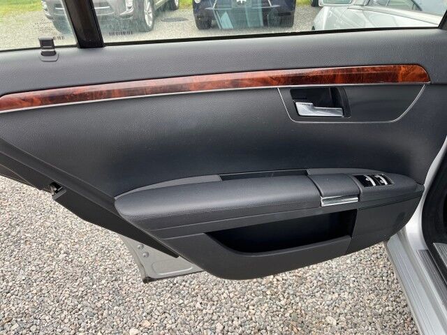 2010 Mercedes Benz S 450 550 4MATIC photo 17