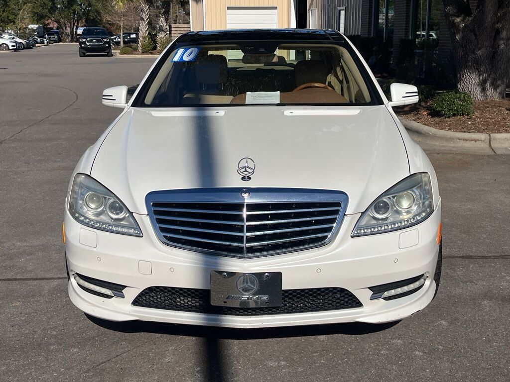 2010 Mercedes-Benz S-Class S550