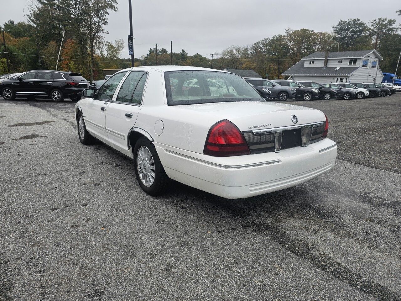 2010 Mercury Grand Marquis LS Charlton MA