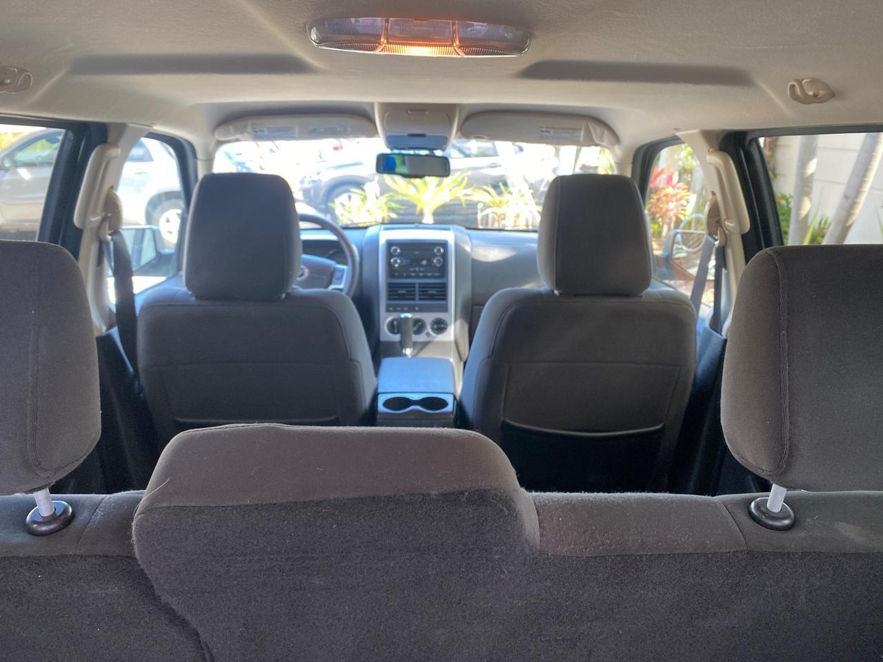 2010 Mercury Mountaineer 1 OWNER LOW MILES 78,753 Pompano Beach FL