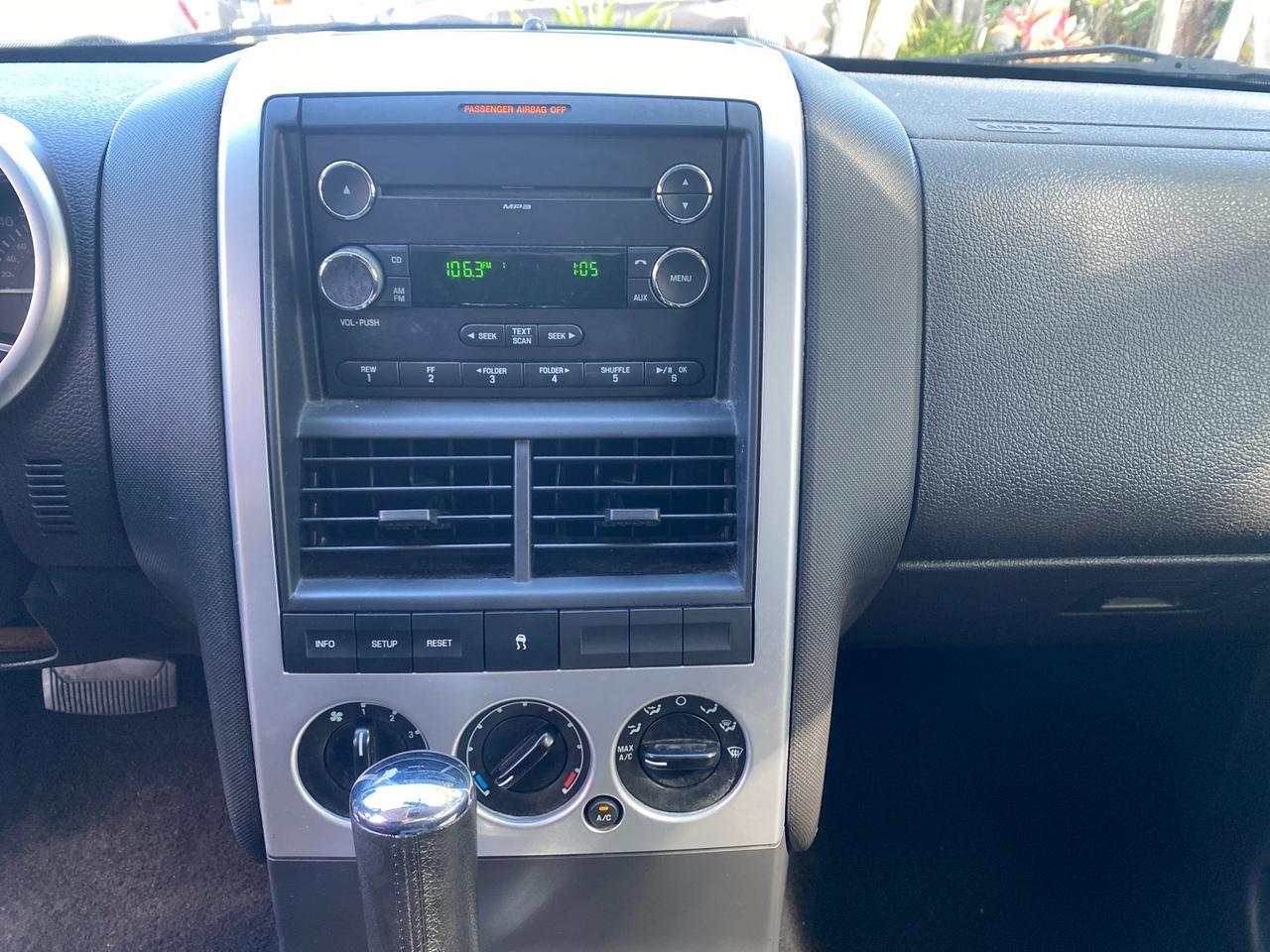 2010 Mercury Mountaineer 1 OWNER LOW MILES 78,753 Pompano Beach FL