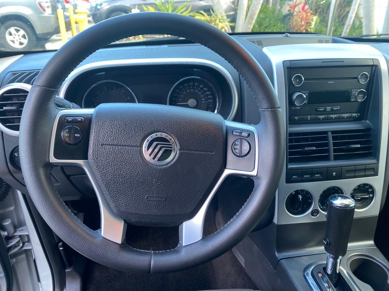 2010 Mercury Mountaineer 1 OWNER LOW MILES 78,753 Pompano Beach FL