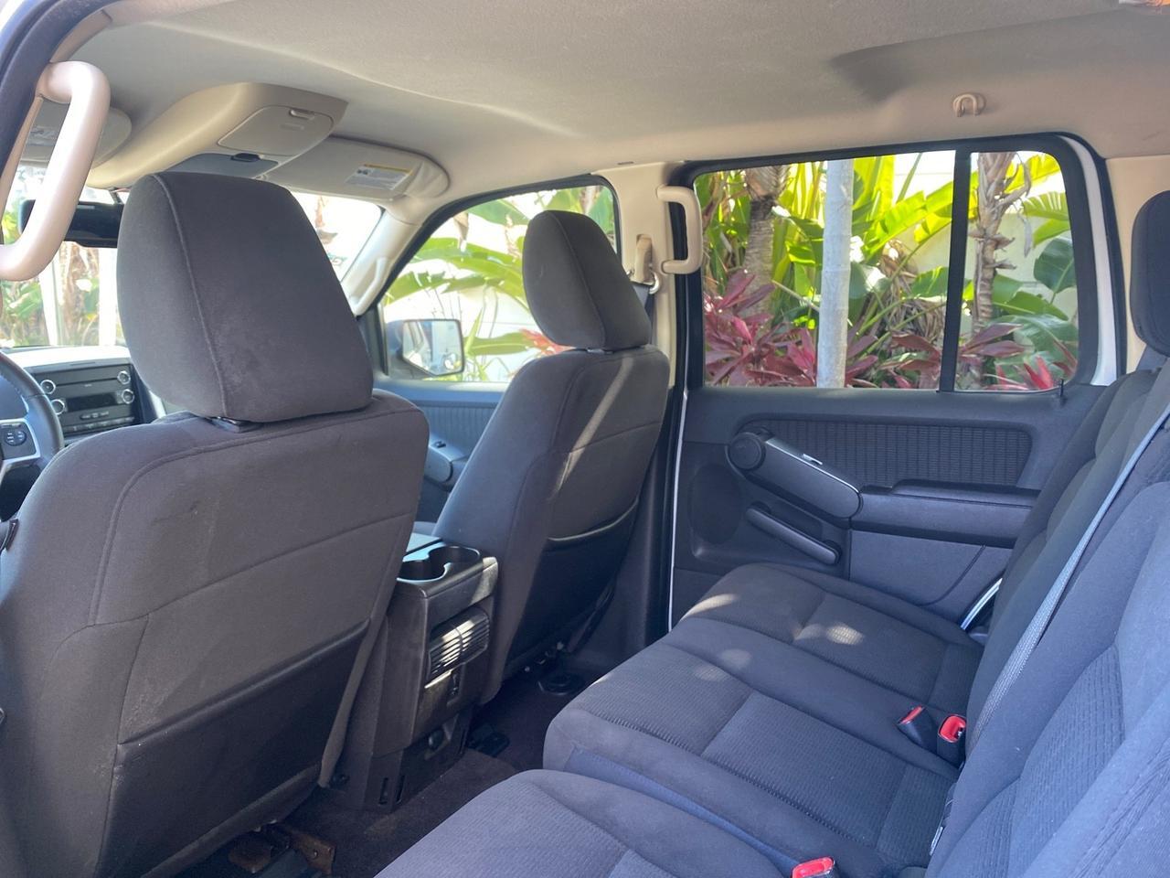 2010 Mercury Mountaineer 1 OWNER LOW MILES 78,753 Pompano Beach FL