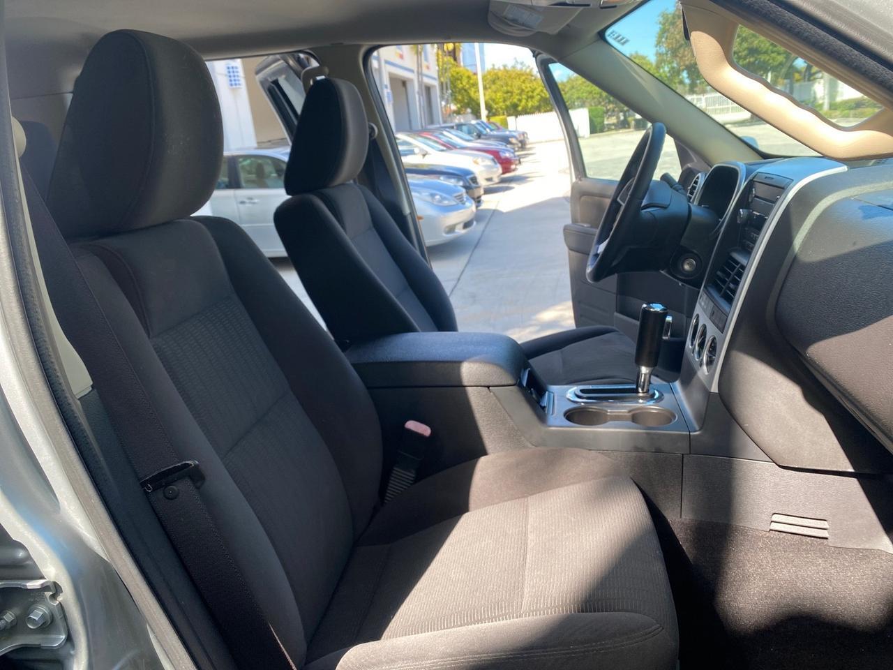 2010 Mercury Mountaineer 1 OWNER LOW MILES 78,753 Pompano Beach FL