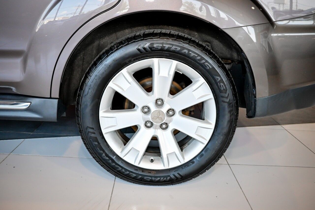 2010 Mitsubishi Outlander SE Springfield NJ