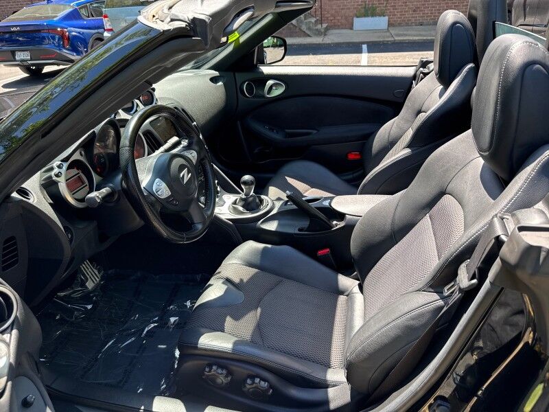 2010 Nissan 370Z Touring Roadster w/ Sport Package Arlington VA
