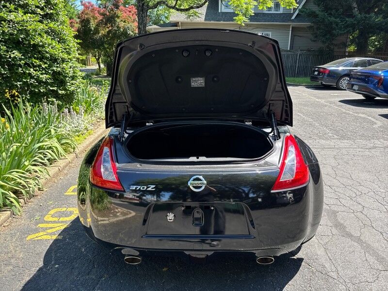 2010 Nissan 370Z Touring Roadster w/ Sport Package Arlington VA