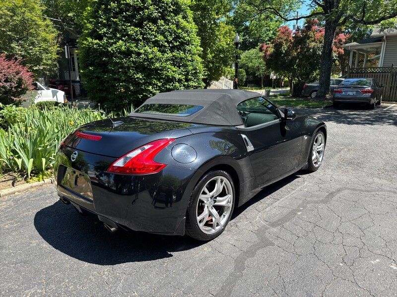 2010 Nissan 370Z Touring Roadster w/ Sport Package Arlington VA