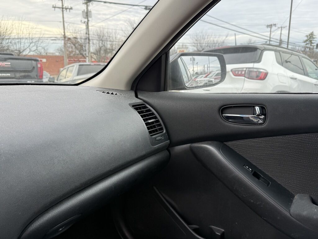 2010 Nissan Altima 2.5 S Crestwood KY