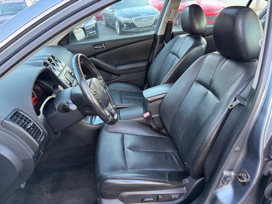 2010 Nissan Altima 2.5 S Sedan 4D Cincinnati OH