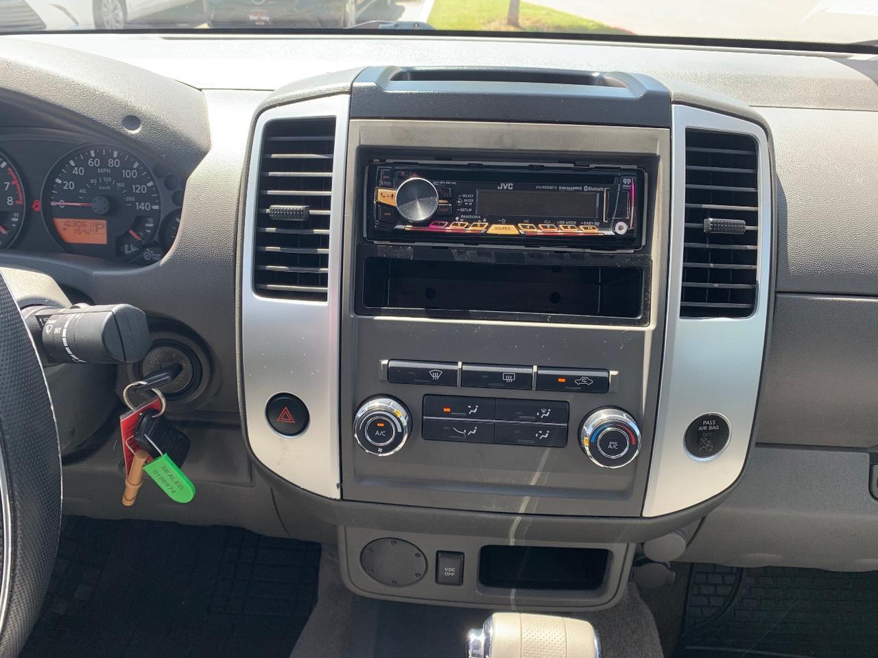 2010 Nissan Frontier SE Crew Cab 2WD Austin TX