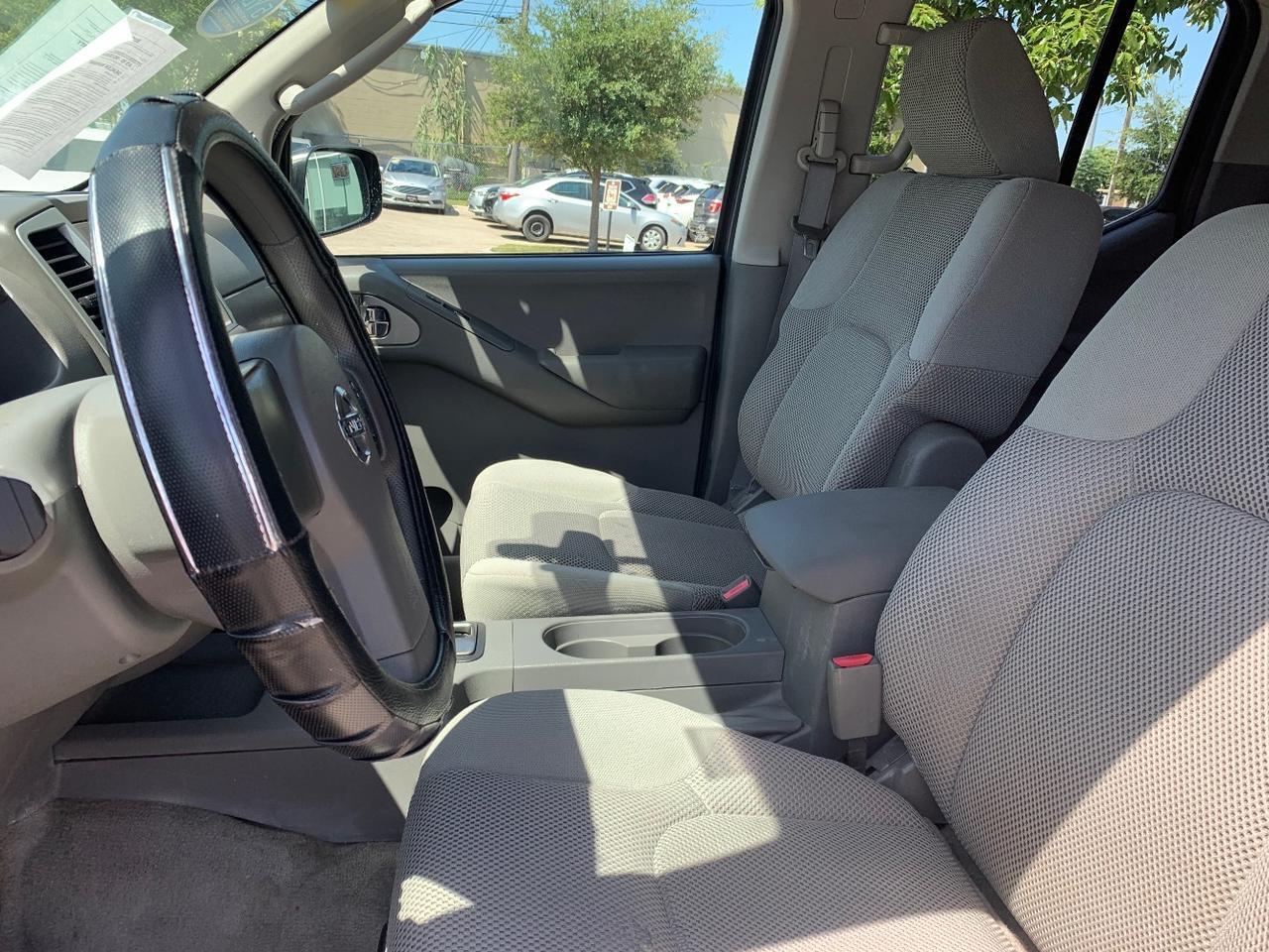 2010 Nissan Frontier SE Crew Cab 2WD Austin TX