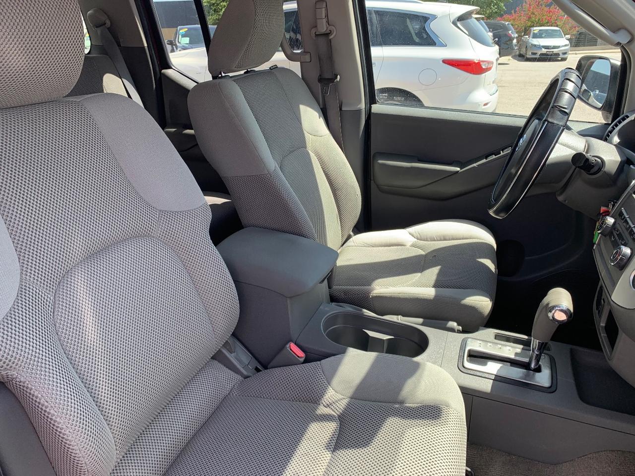 2010 Nissan Frontier SE Crew Cab 2WD Austin TX