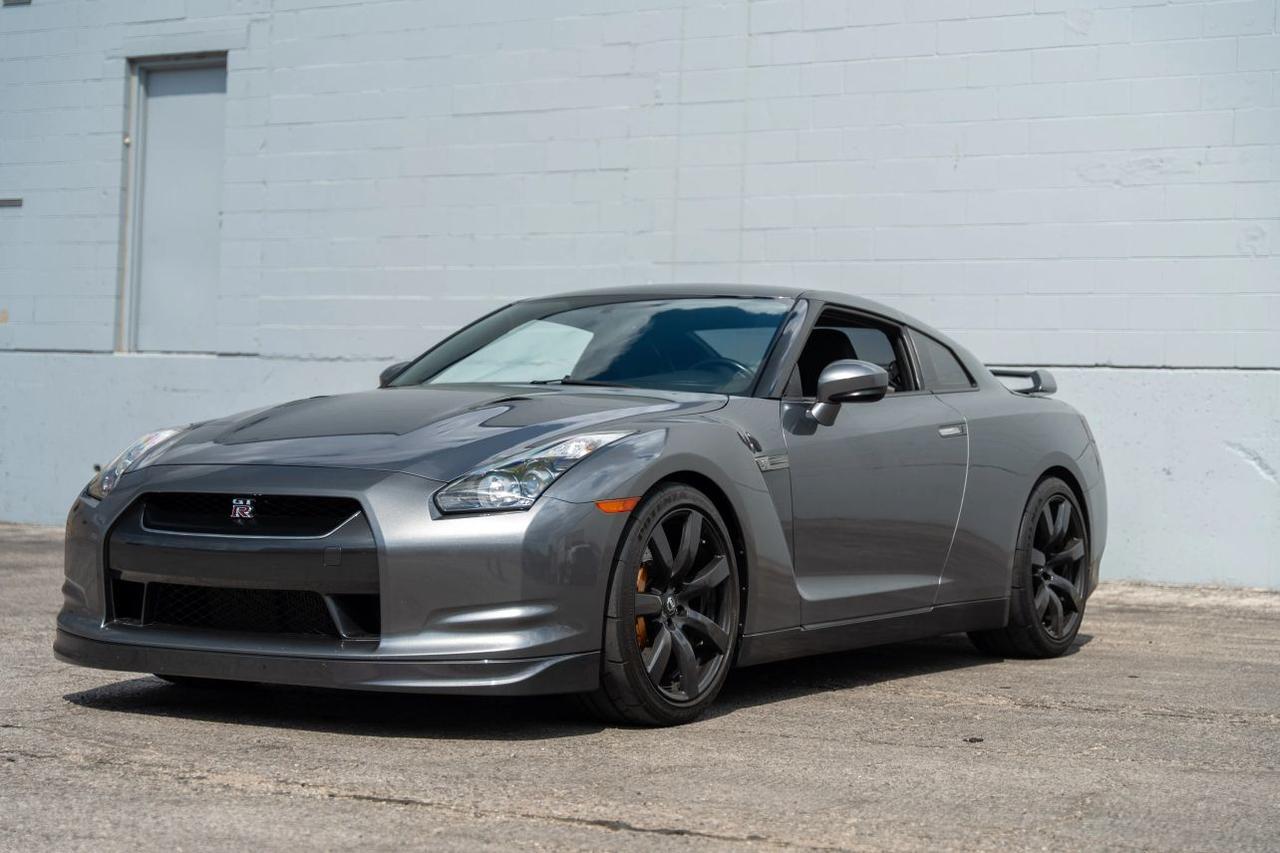2010 Nissan GT-R Premium Coupe 2D St. Louis MO