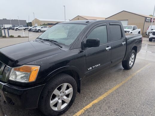 2010_Nissan_Titan__ Fond du Lac WI