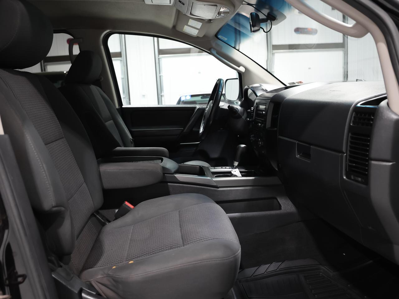 2010 Nissan Titan SE Crew Cab 4WD Cranberry PA