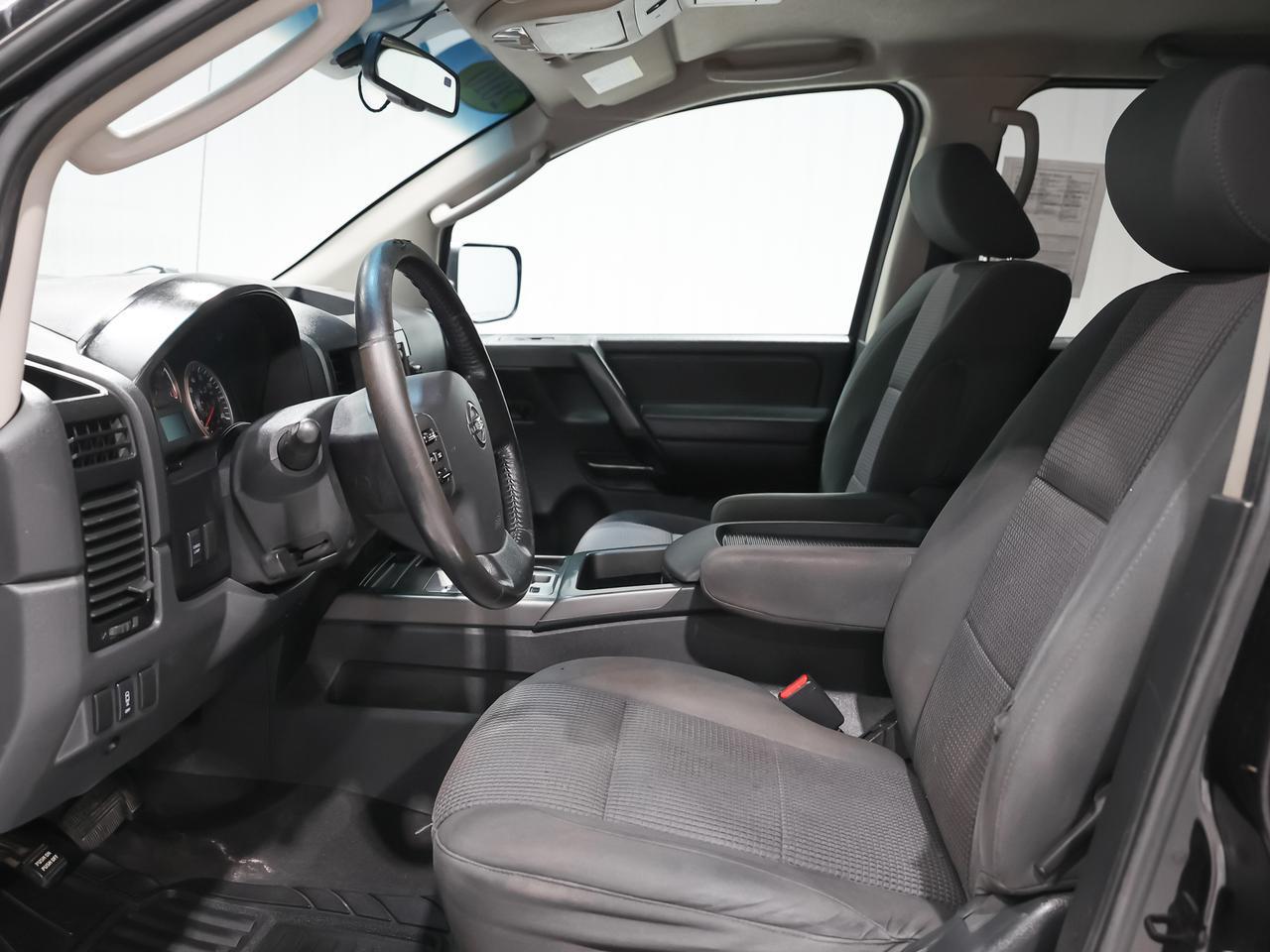 2010 Nissan Titan SE Crew Cab 4WD Cranberry PA