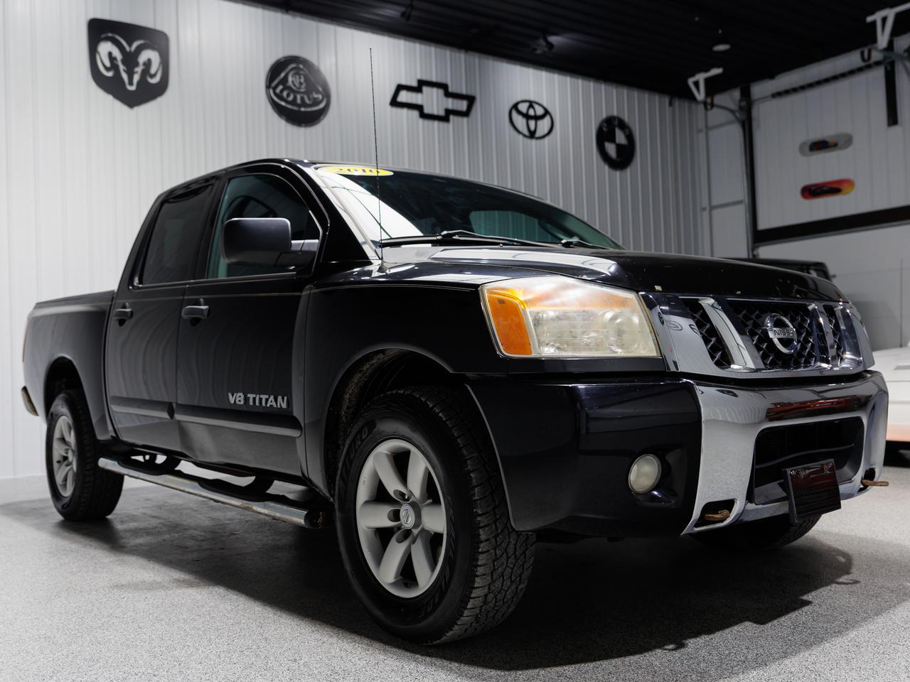 2010 Nissan Titan SE Crew Cab 4WD Cranberry PA