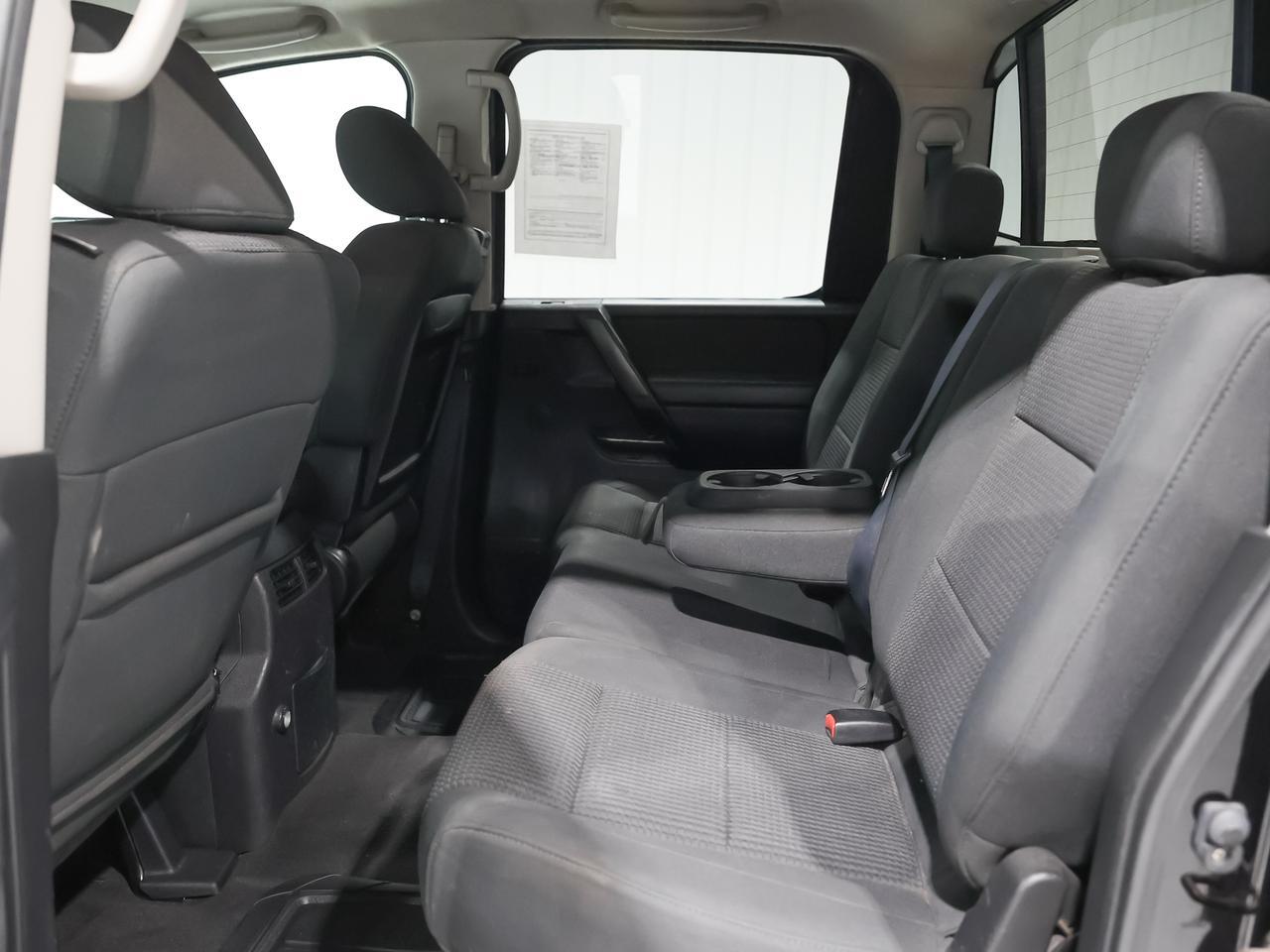 2010 Nissan Titan SE Crew Cab 4WD Cranberry PA