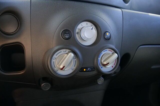 2010 Nissan cube 1.8 S / CD Player & AUX / White Pearl! High Point NC