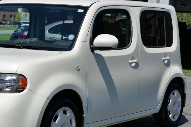 2010 Nissan cube 1.8 S / CD Player & AUX / White Pearl! High Point NC