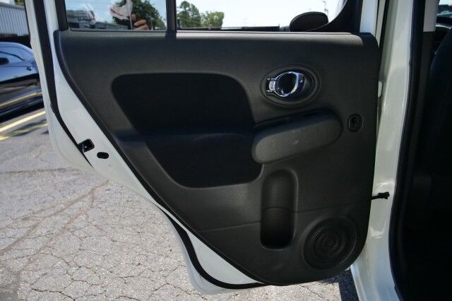 2010 Nissan cube 1.8 S / CD Player & AUX / White Pearl! High Point NC