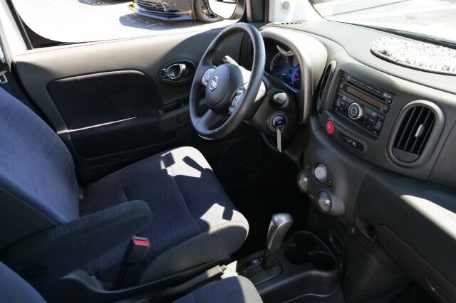 2010 Nissan cube 1.8 S / CD Player & AUX / White Pearl! High Point NC