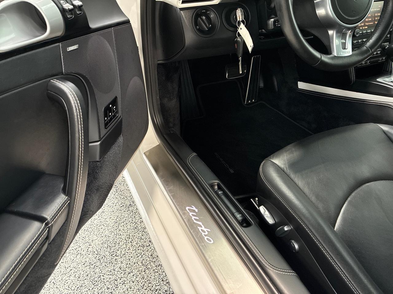2010 Porsche 911 Turbo, PDK, Sport Chrono, 19in RS Spyder Center Lock Wheels, Porsche Torque Vectoring, Only 26k Miles Houston TX