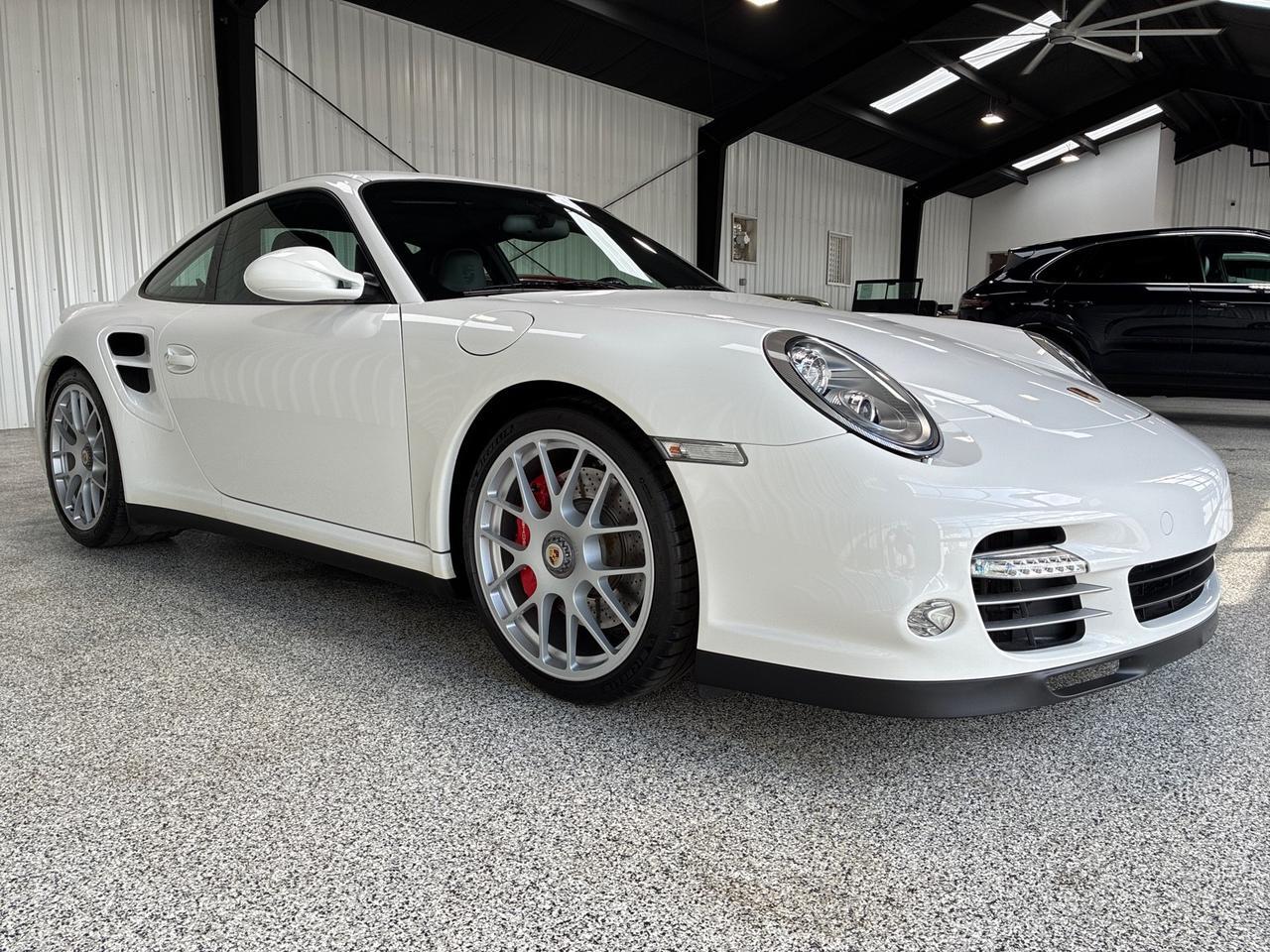 2010 Porsche 911 Turbo, PDK, Sport Chrono, 19in RS Spyder Center Lock Wheels, Porsche Torque Vectoring, Only 26k Miles Houston TX