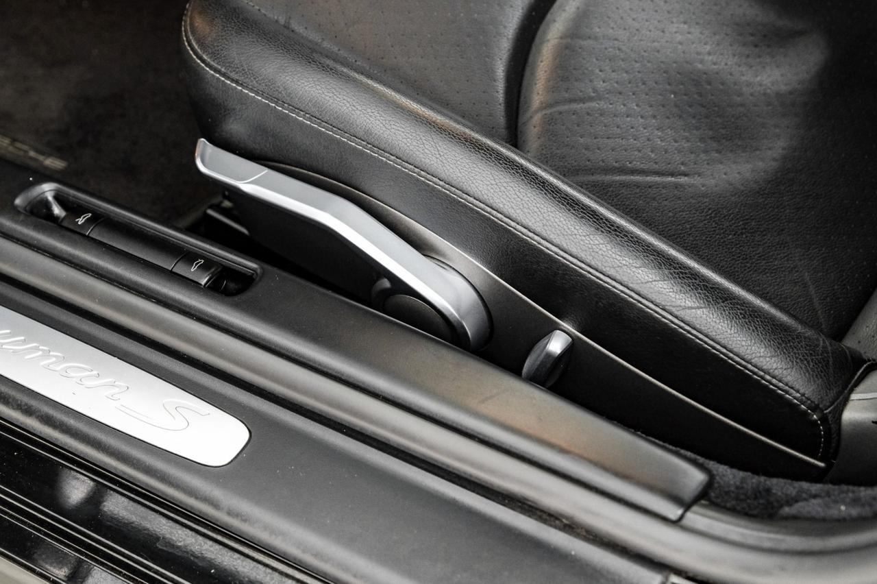 2010 Porsche Cayman S AUTOMATIC NAVIGATION LEATHER HEATED SEATS PADDLE SHIFTERS CRUISE CONTROL ALLOY WHEELS Carrollton TX