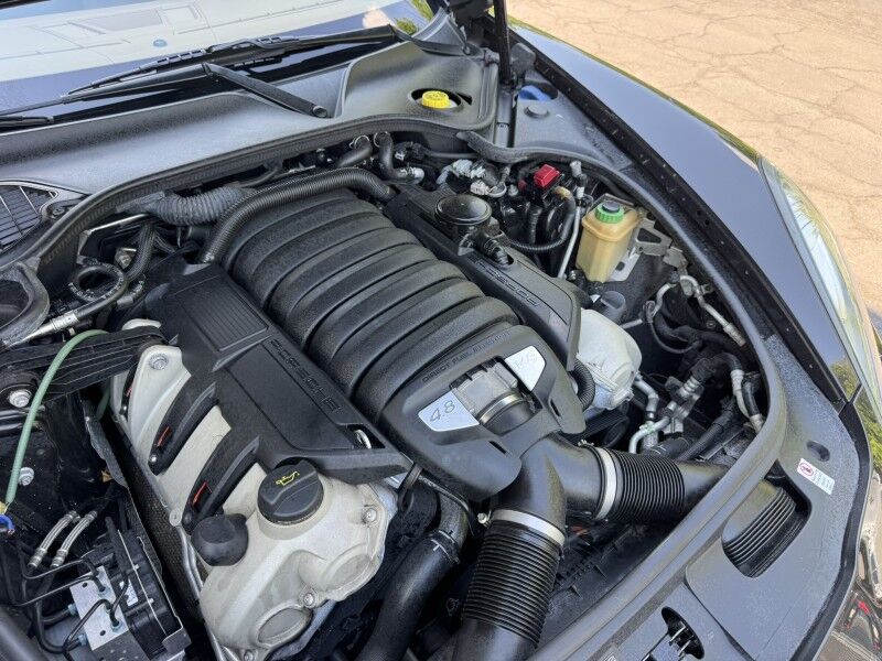 2010 Porsche Panamera 4S