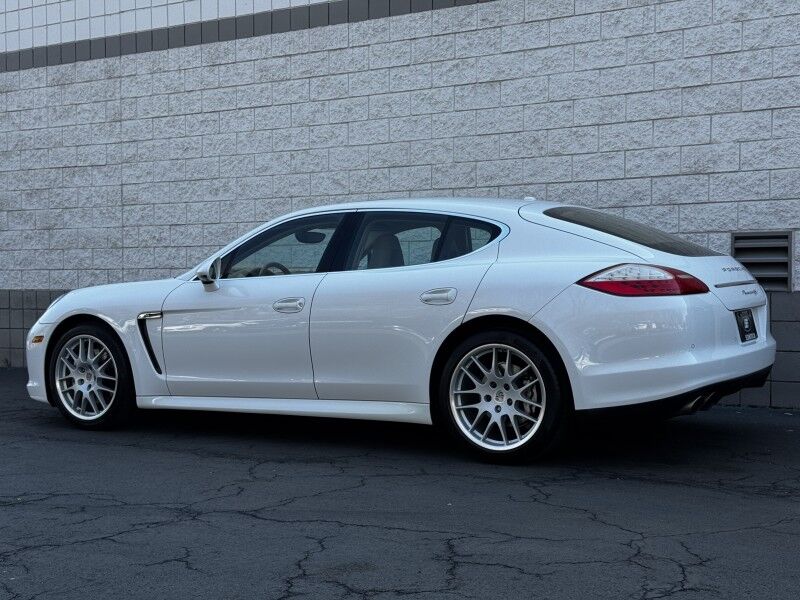 2010 Porsche Panamera 4S