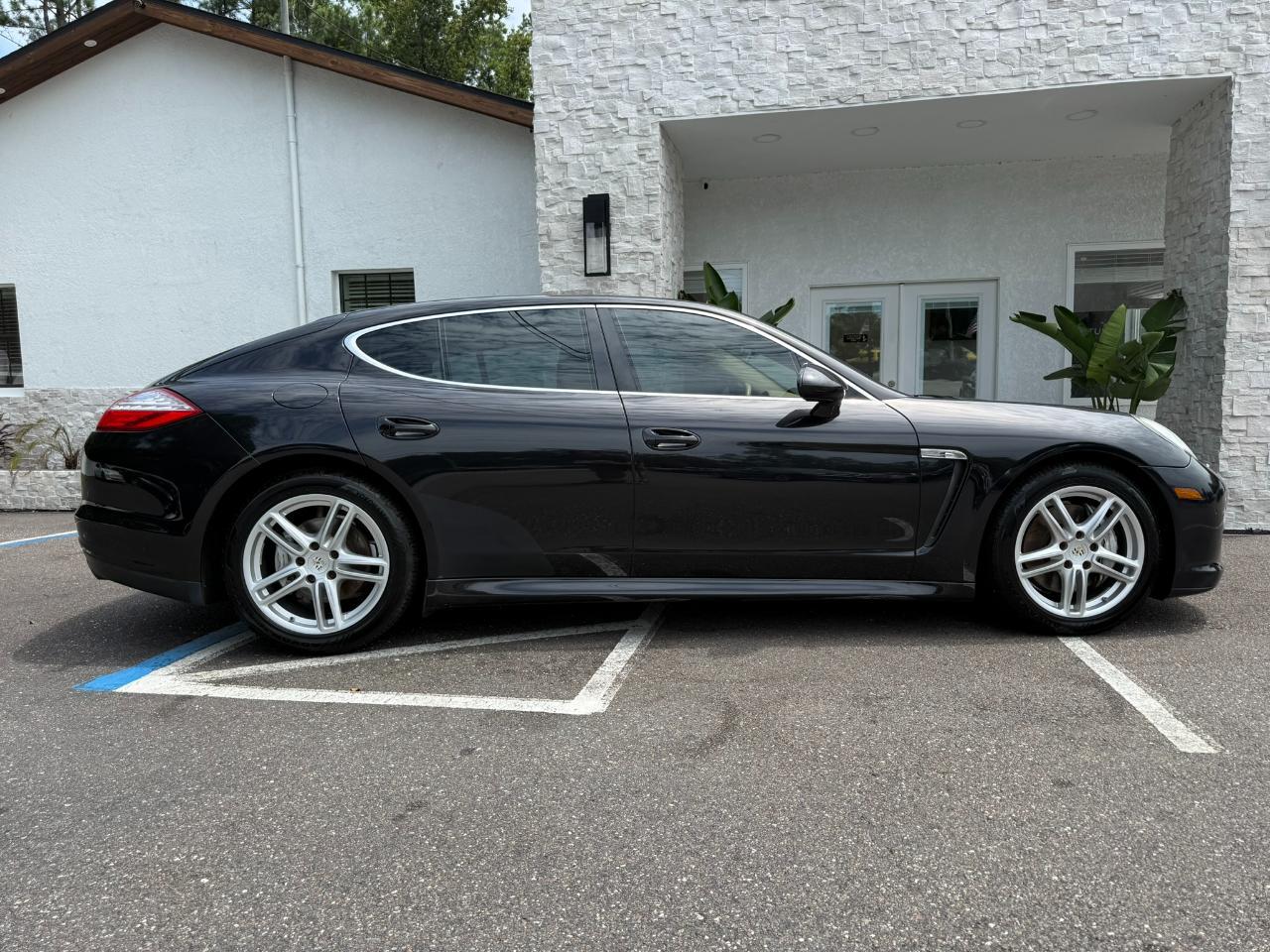 2010 Porsche Panamera 4dr HB 4S Jacksonville FL