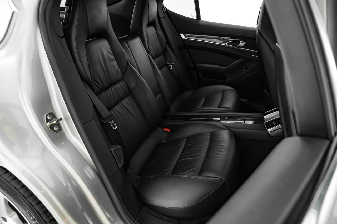 2010 Porsche Panamera S NAVIGATION SUNROOF LEATHER HEATED SEATS FRONT AND REAR PARKING SENSORS BLUETOOTH Carrollton TX