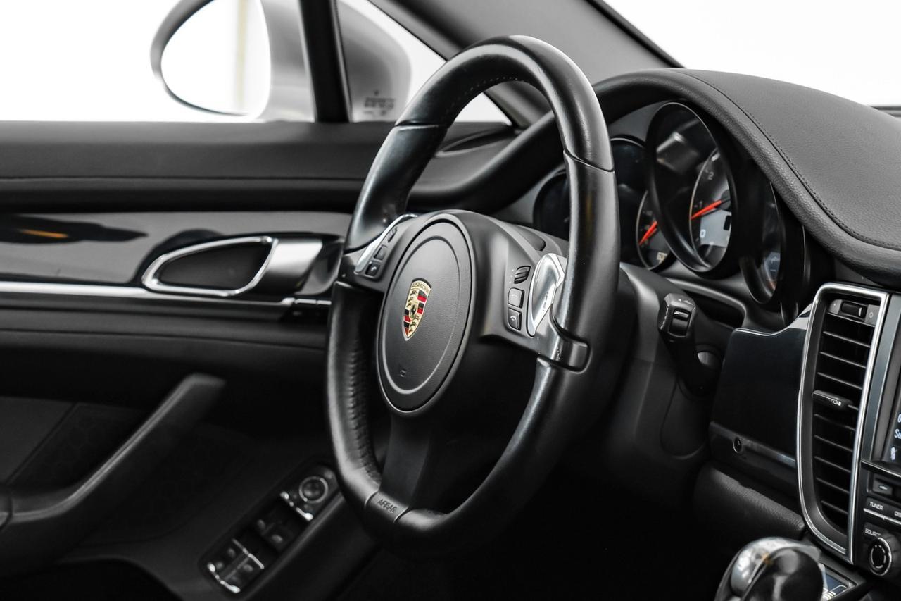2010 Porsche Panamera S NAVIGATION SUNROOF LEATHER HEATED SEATS FRONT AND REAR PARKING SENSORS BLUETOOTH Carrollton TX