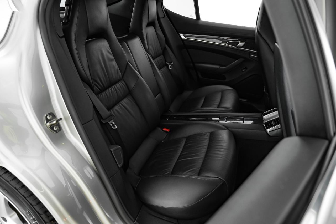 2010 Porsche Panamera S NAVIGATION SUNROOF LEATHER HEATED SEATS FRONT AND REAR PARKING SENSORS BLUETOOTH Carrollton TX