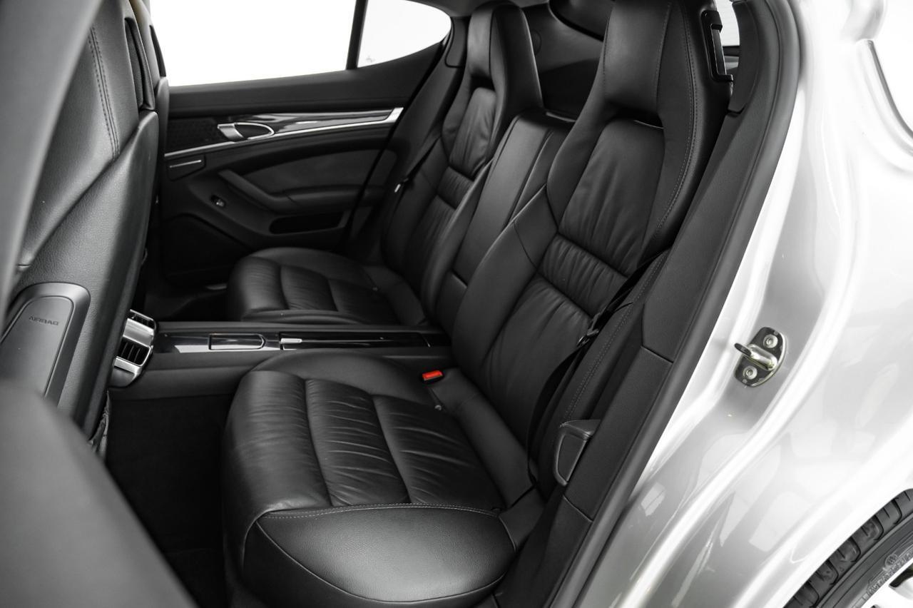 2010 Porsche Panamera S NAVIGATION SUNROOF LEATHER HEATED SEATS FRONT AND REAR PARKING SENSORS BLUETOOTH Carrollton TX