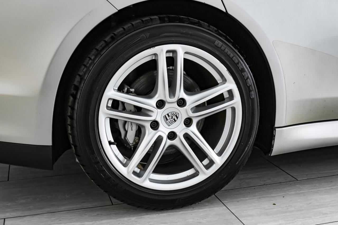 2010 Porsche Panamera S NAVIGATION SUNROOF LEATHER HEATED SEATS FRONT AND REAR PARKING SENSORS BLUETOOTH Carrollton TX