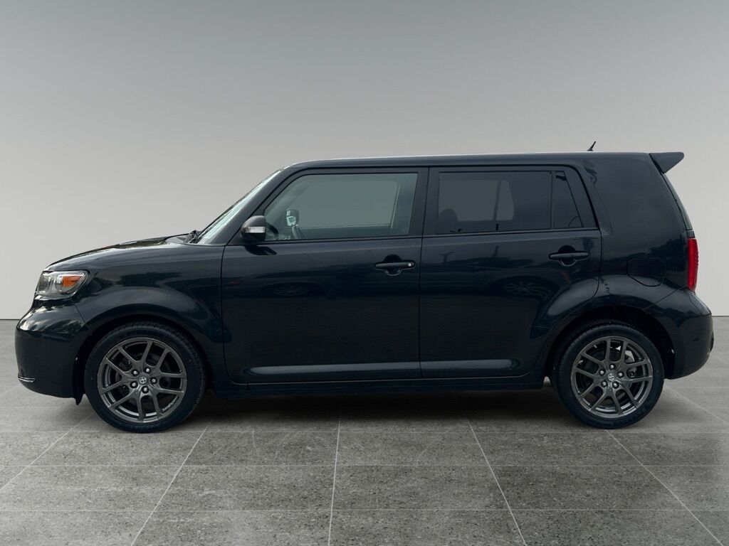 2010 SCION XB