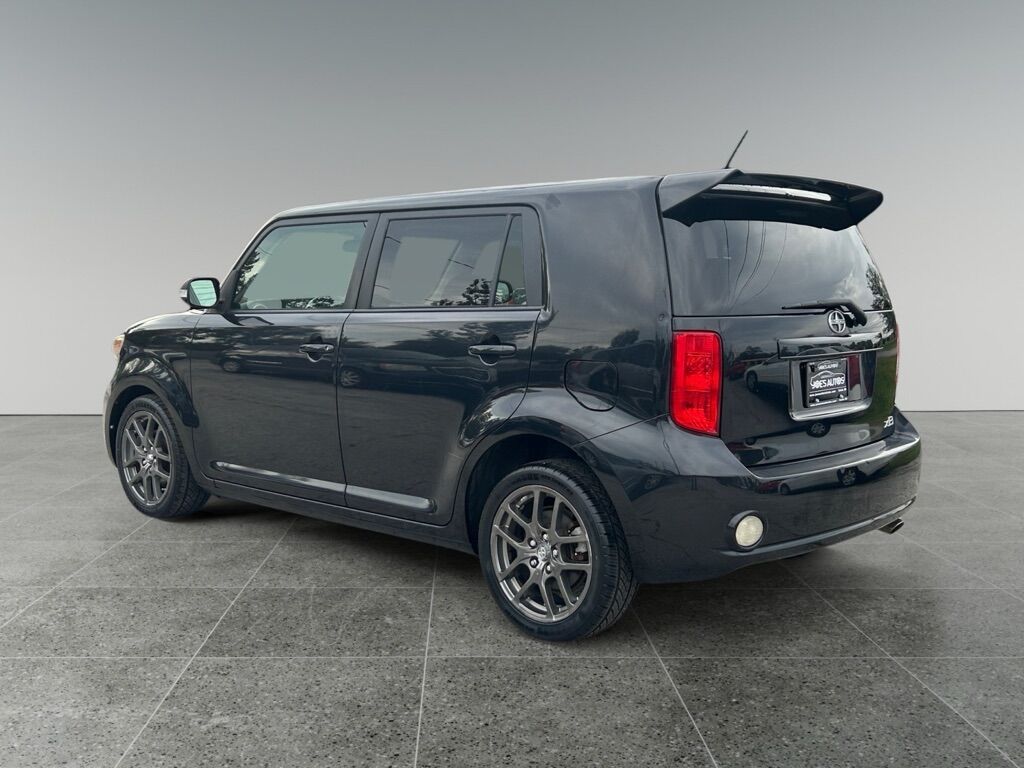 2010 SCION XB