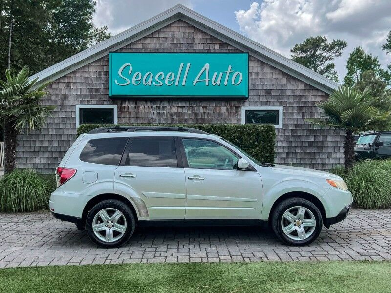 2010 Subaru Forester's photo