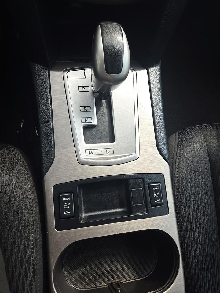 2010 Subaru Outback 2.5i Premium West Burlington IA