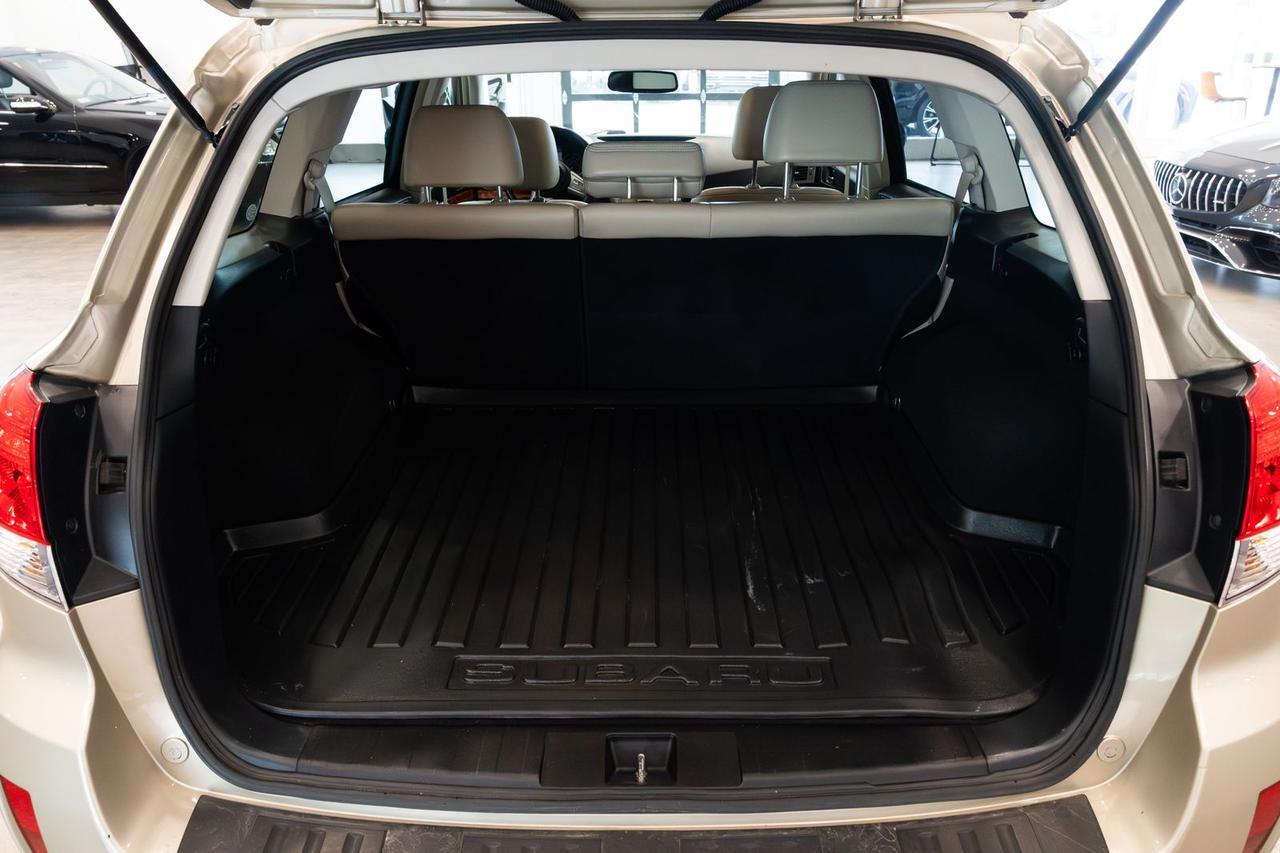 2010 Subaru Outback 3.6R Gladstone OR